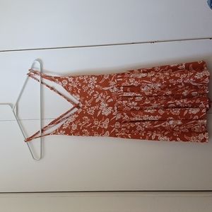 Forever 21 M orange and white romper